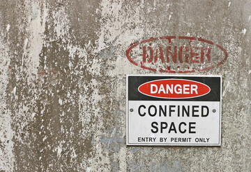 Danger Confined Space